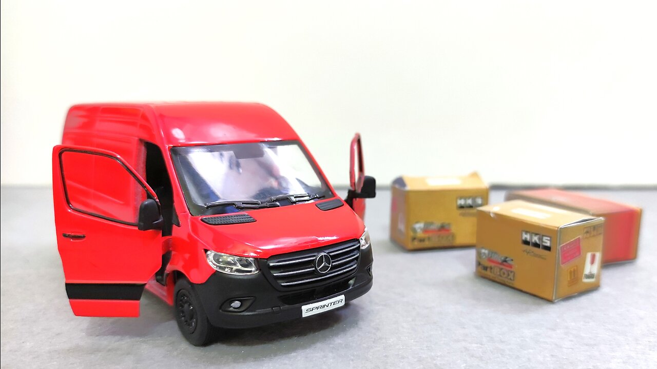 Unboxing 2020 Mercedes Benz Sprinter | REALISTIC Diecast Model Car