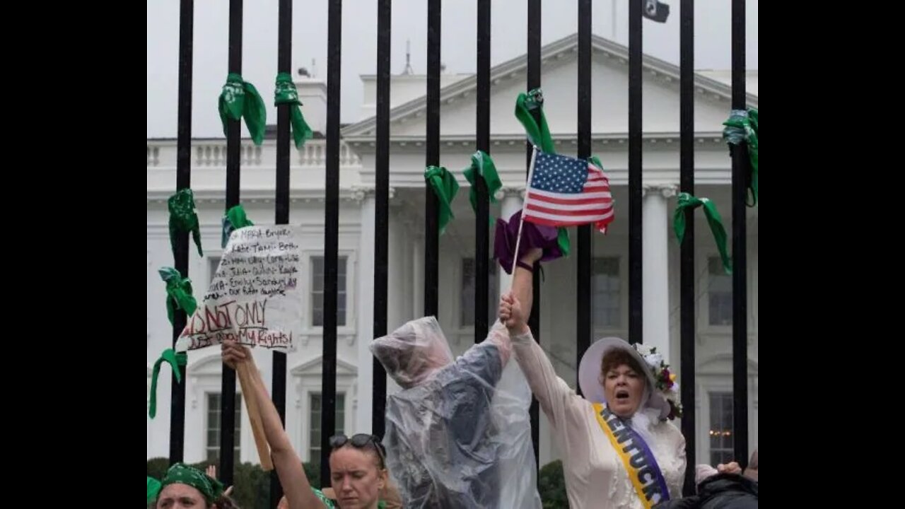 WH Protesters Demand Biden Do More to Defend US Abortion Rights