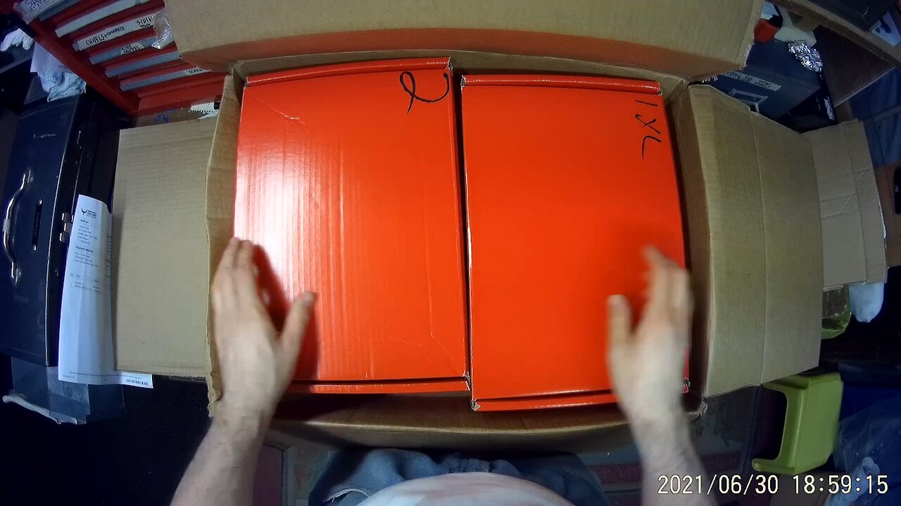 Unboxing video Red Box AR500 Armor