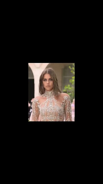 Zuhair Murad Haute Couture Fall/Winter 2021-22 Collection.