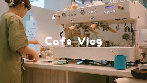 CAFE VLOG ☕️ Working at cafe when everyone else is on a summer holiday | ASMR