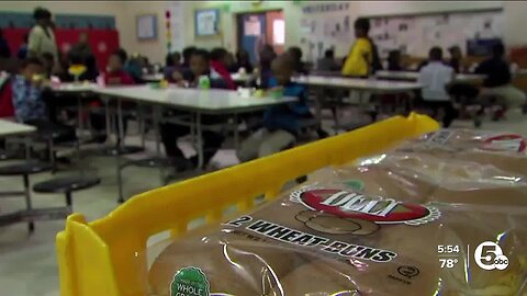 Food banks prepare for school year spike after record high summer meal turnout