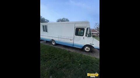 Ready to Customize - 2001 24' Workhorse P42 Empty Truck | DIY Food Truck for Sale in Michigan!
