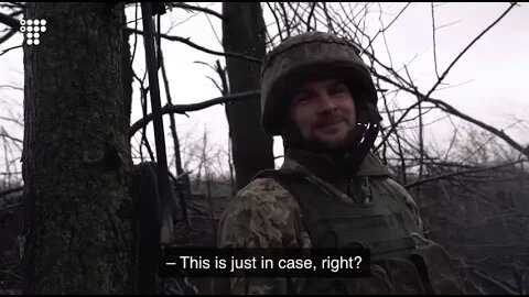 Ukrainian artillery crew