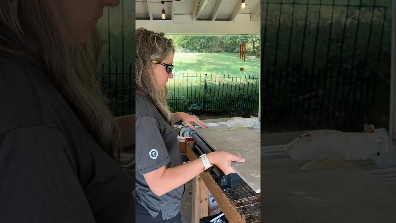 Cutting tile with our Ridgid wet saw #shorts #tile #ridgid #homerenovation