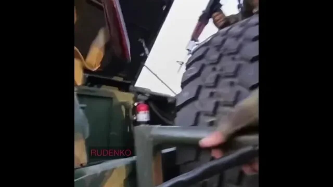 Ukraine Soldiers get a Russian Suprise