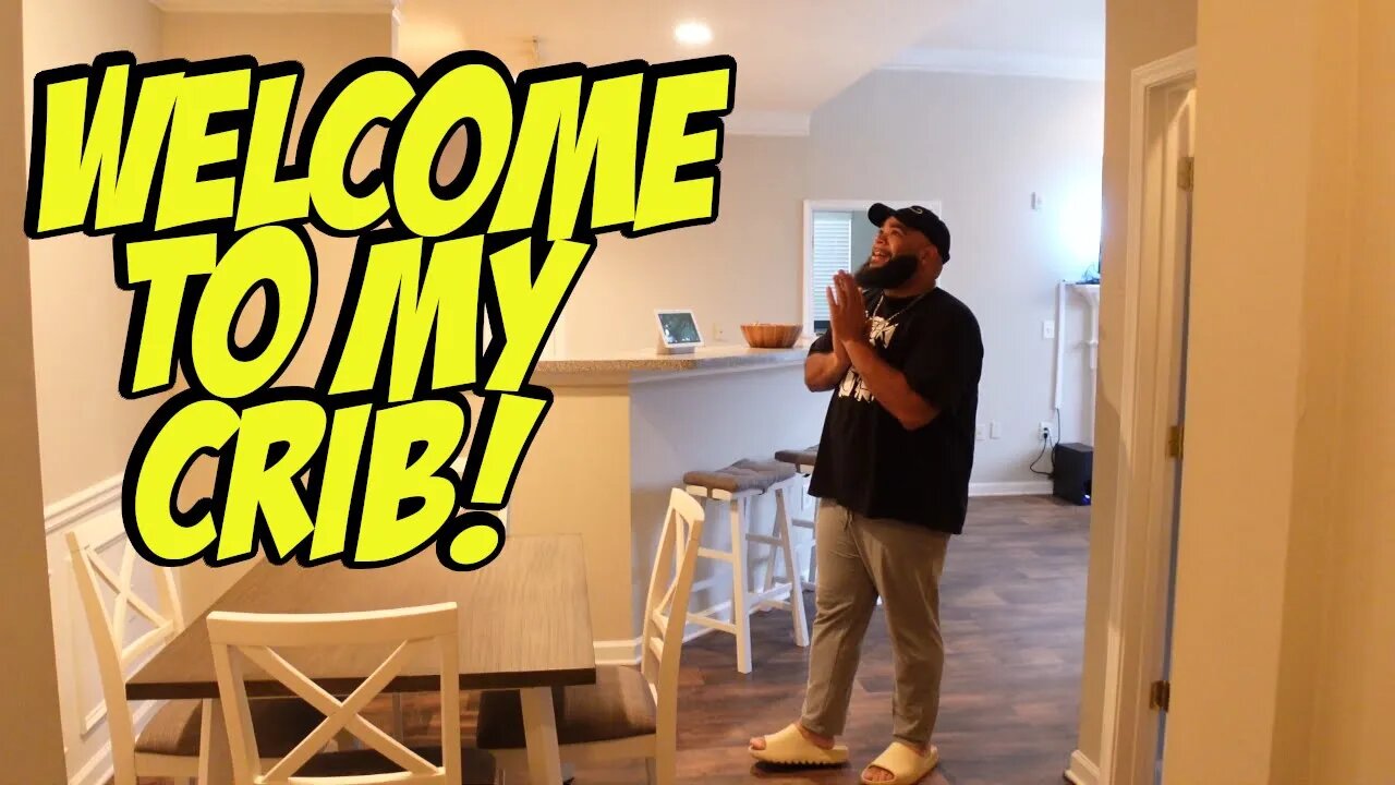 Art Of Kickz Apartment Tour - My very first place to myself