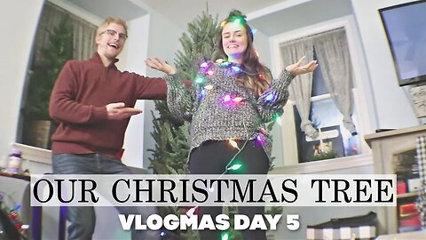 Our Goofy Way of Decorating the Tree | Vlogmas Day 5