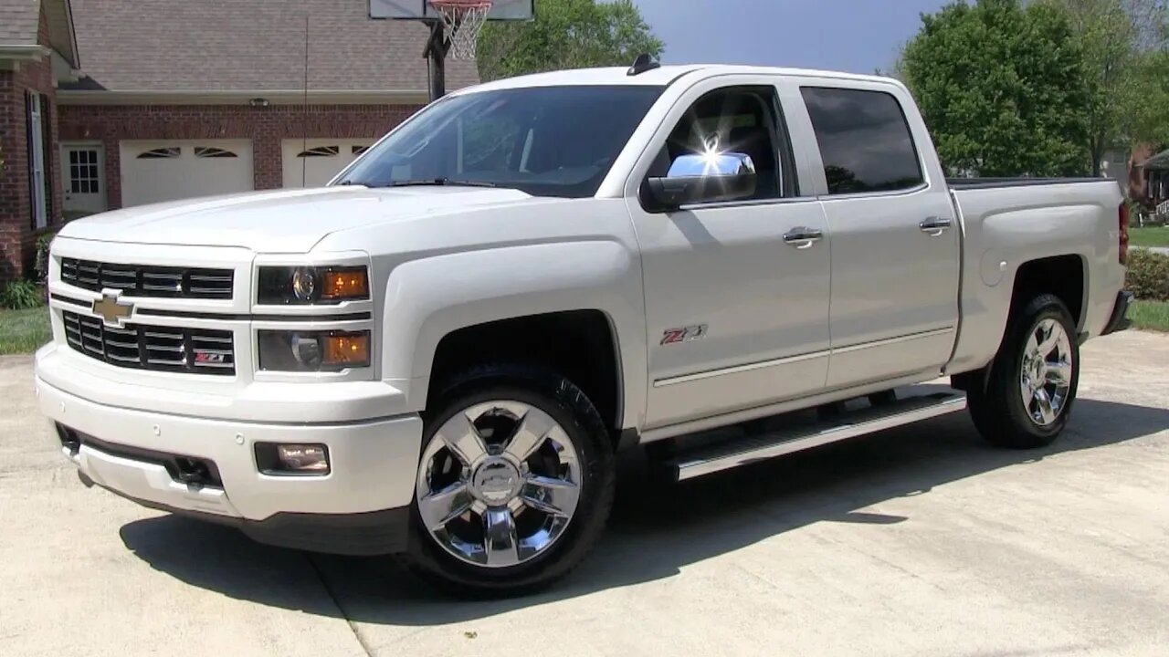 2015 Chevrolet Silverado 1500 (6.2L/8spd) Z71 LTZ Crew Start Up, Road Test, and In Depth Review