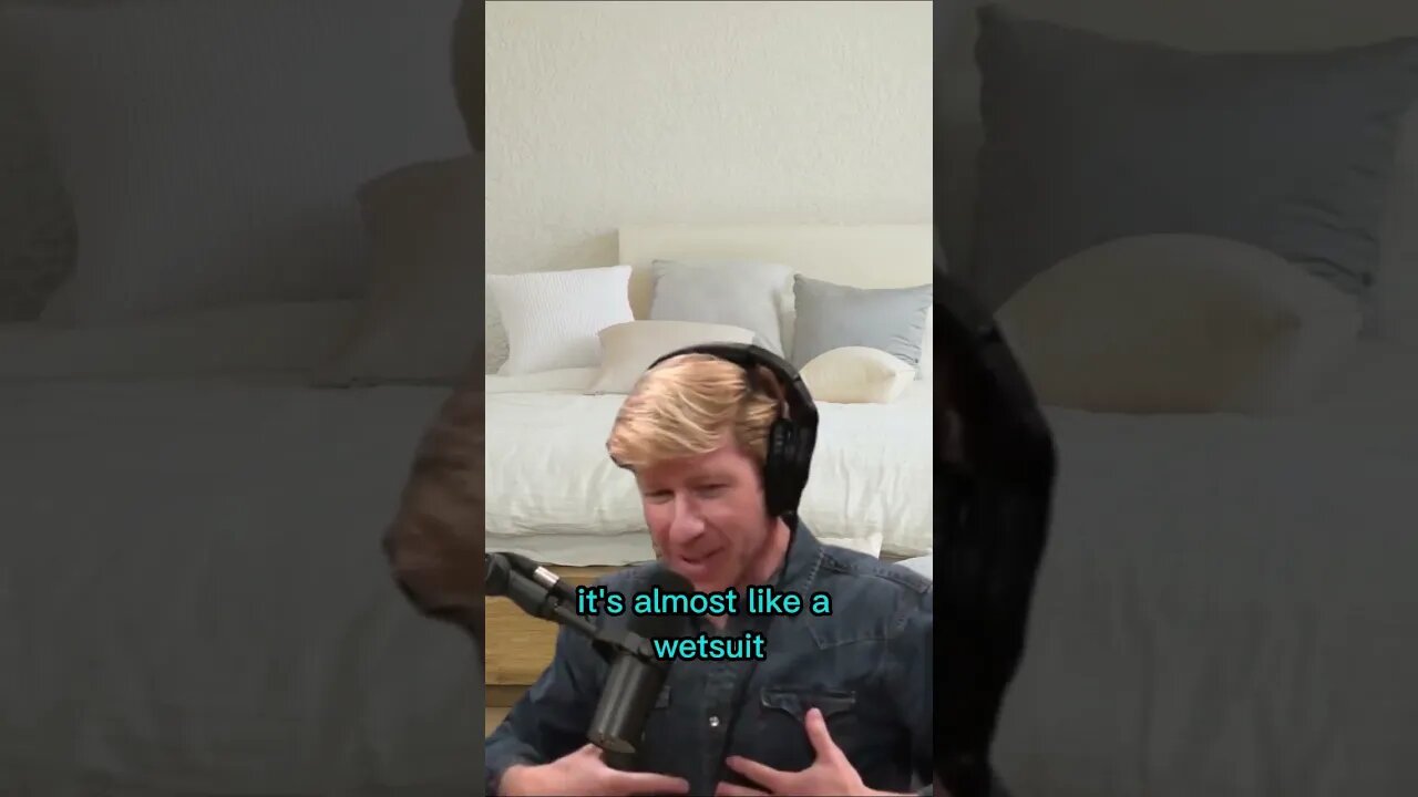 Cooling your body temperature will help you sleep faster - Matthew Walker & Joe Rogan