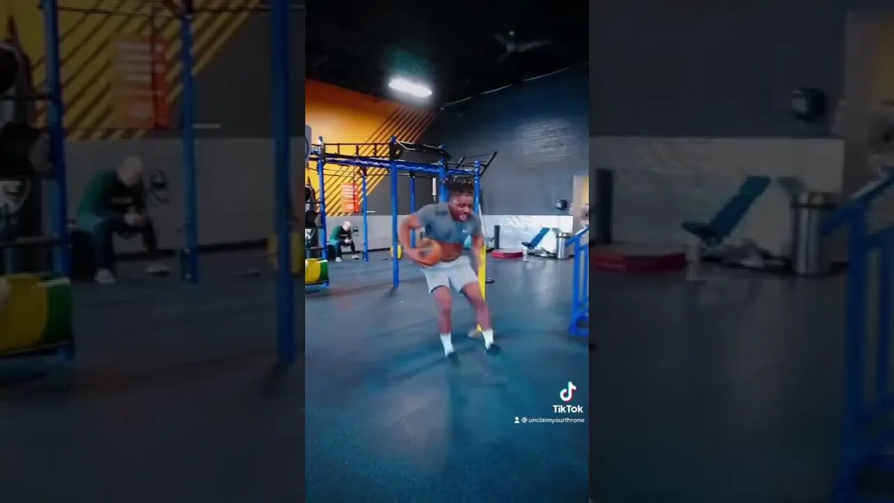 I love a shorty who can twerk 👑