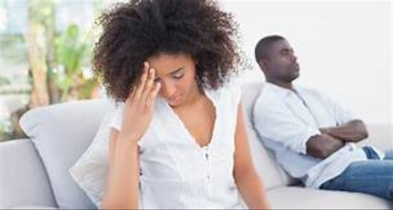 Virtuous Tweet, Innocent Greet, Scandalous Meet!