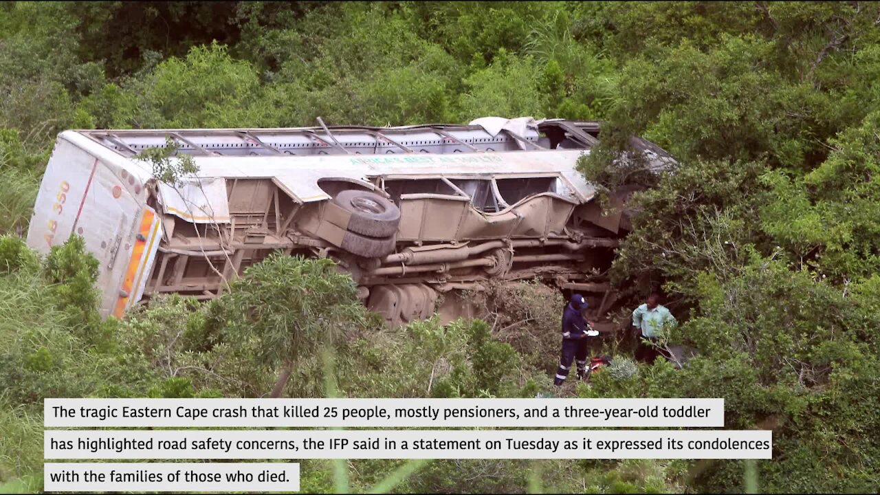 South Africa - Cape Town - Mass funeral under way for Centane bus crash victims (6h4)