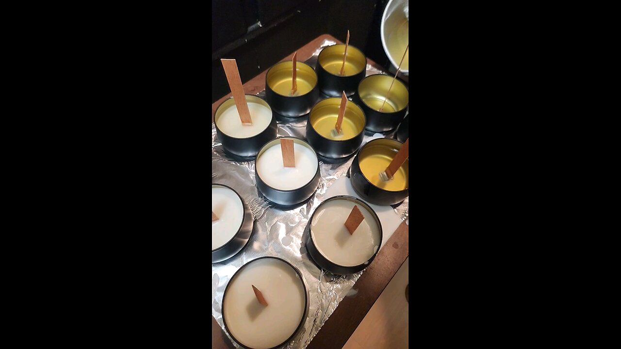 candle pouring