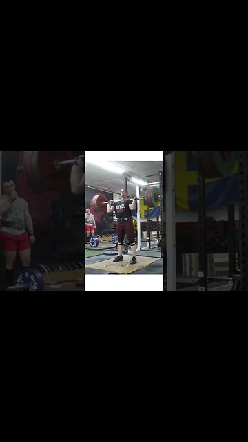 150 kg / 330 lb - Clean and Jerk