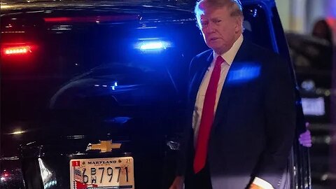 CNN сообщил, что Трампу предъявлено более 30 обвинений