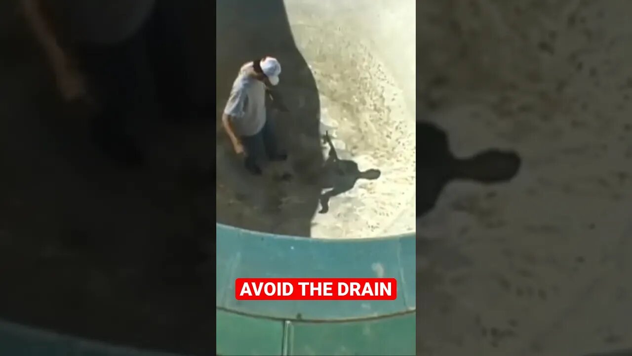 Watch Out for the Drain! #poolskateboarding #skateboarding #poolskating