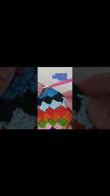 Crochê com sobras - Técnica C2C | Vídeo completo 👇🏼 no link abaixo