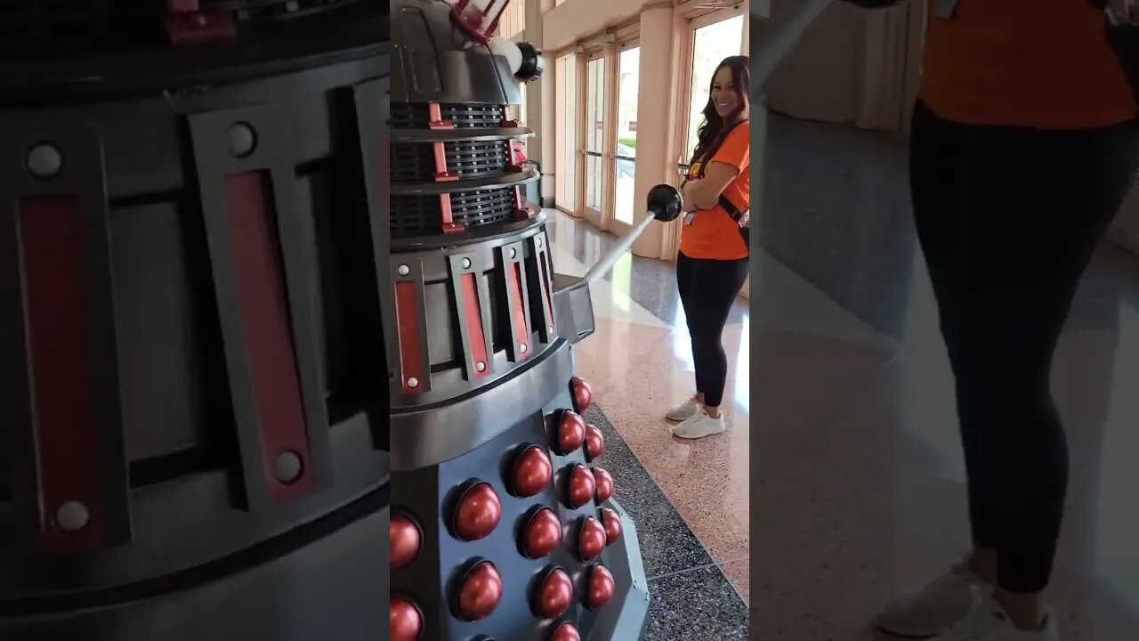 A #DALEK #SWIPESLEFT #TBCC #TBCC2022 #DALEKHAL #TravelingTARDIS #DOCTORWHO #SHORTS #SUBSCRIBE