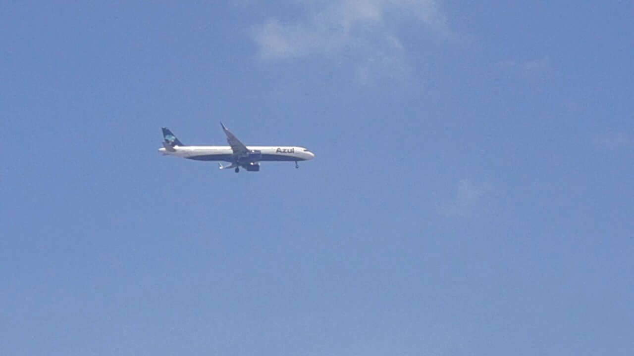 Airbus A320 PR-MYJ,Boeing 737-800 PR-VBF,Boeing 737-700 PR-VBI e Airbus A321NEO PR-YJC