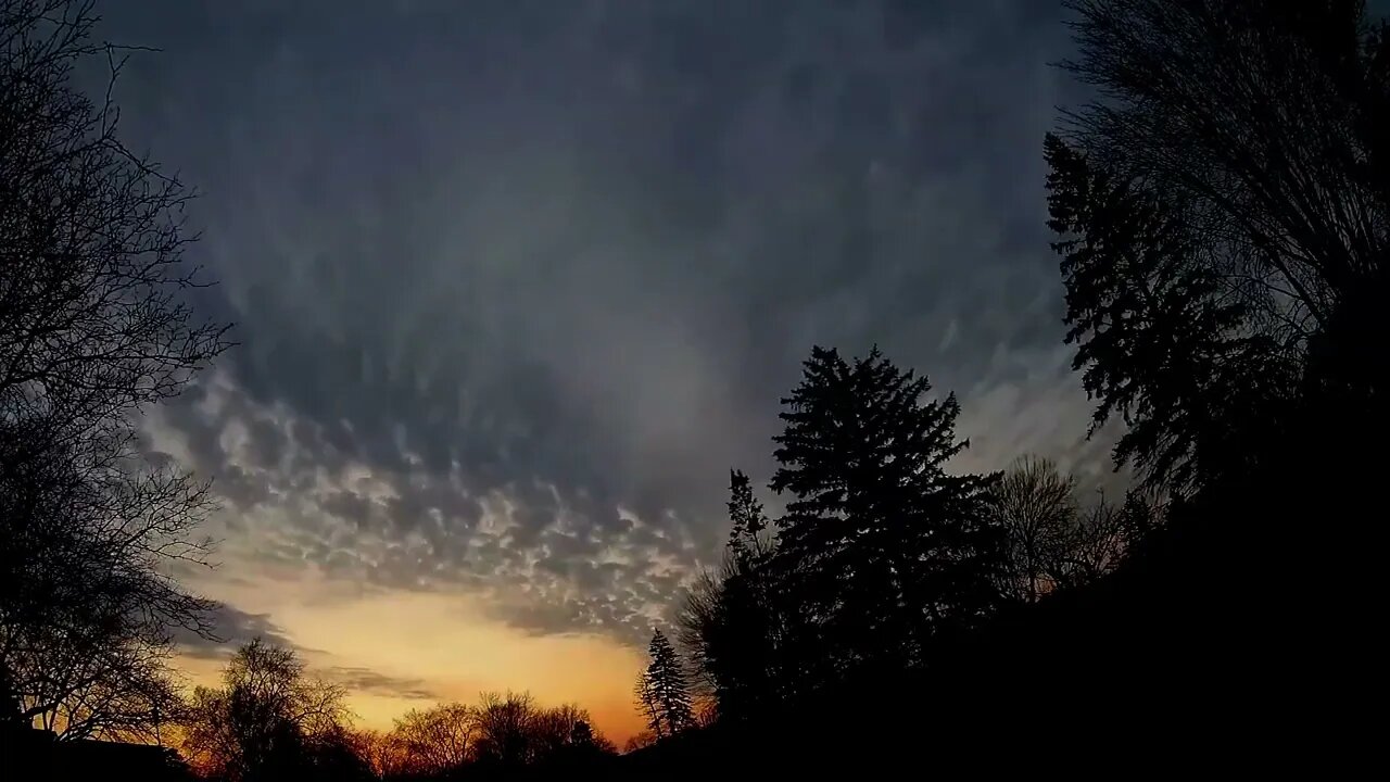 Planet X Nibiru Update, Sunset in Michigan on 4/8/23