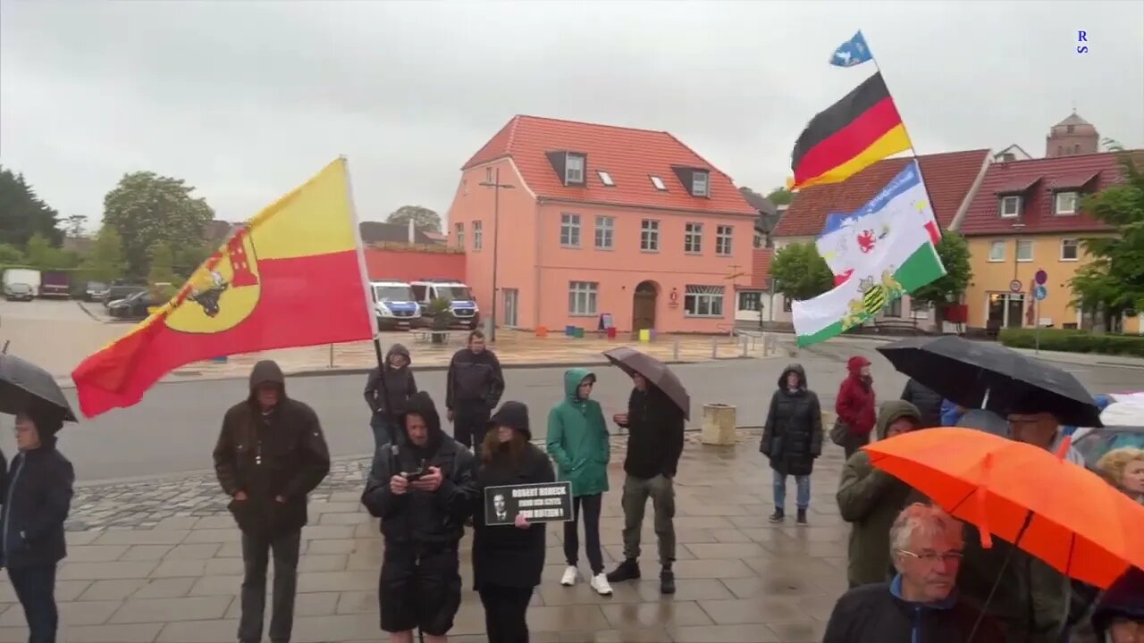 Wolgast - Stefan (Zorro-Napoleon) mit seiner Rede 23-05-2023