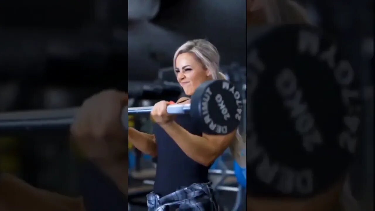 female bodybuilder / bodybuilder girl