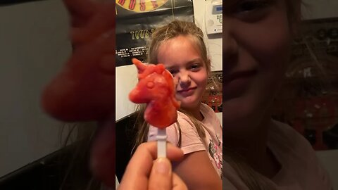 My Daughter Made Strawberry Popsicles #familychannel