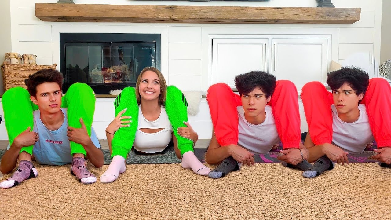 Twin vs Twin Extreme Yoga Challenge ft. Brent Rivera & Lexi Rivera