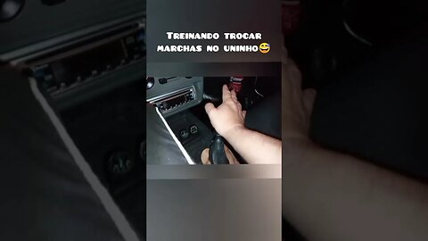 treinando trocar de marchas no uninho