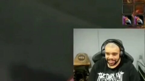 Os cara achando q a live do Luan é profissional