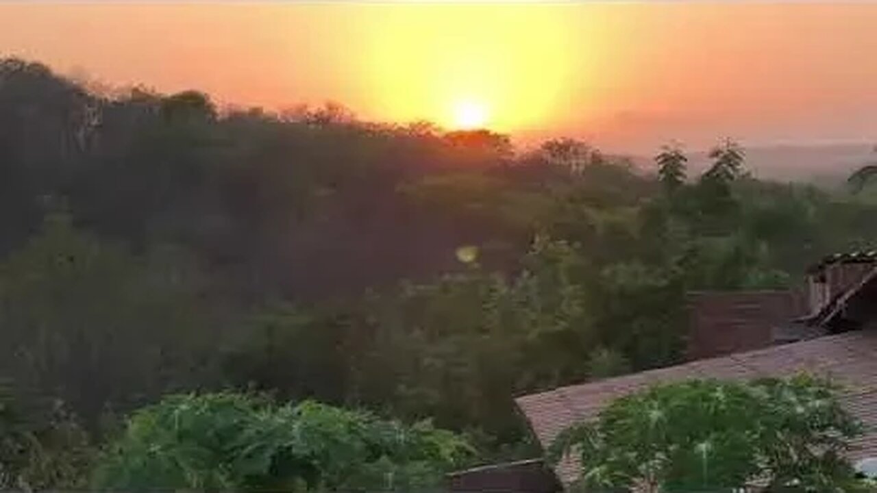 AMANHECER ( Nascer do sol ) na vila Soares - Apuiarés CE