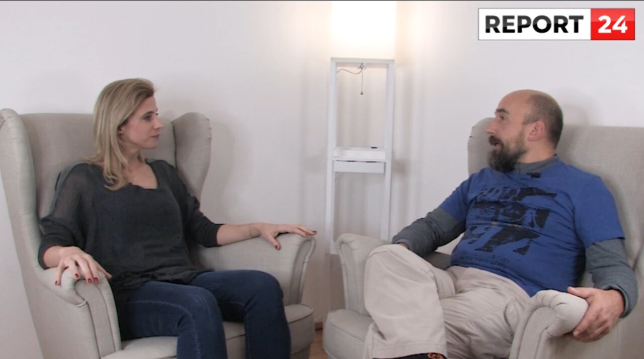 Fachkrankenpfleger Roland Stumfoll im Interview mit Edith Brötzner