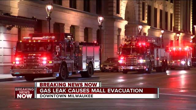 Grand Avenue Mall evacuated due to strong fumes