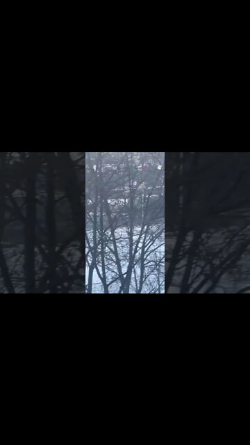 Ukraine War - Russians move through Kharkiv (battle taking place in city)