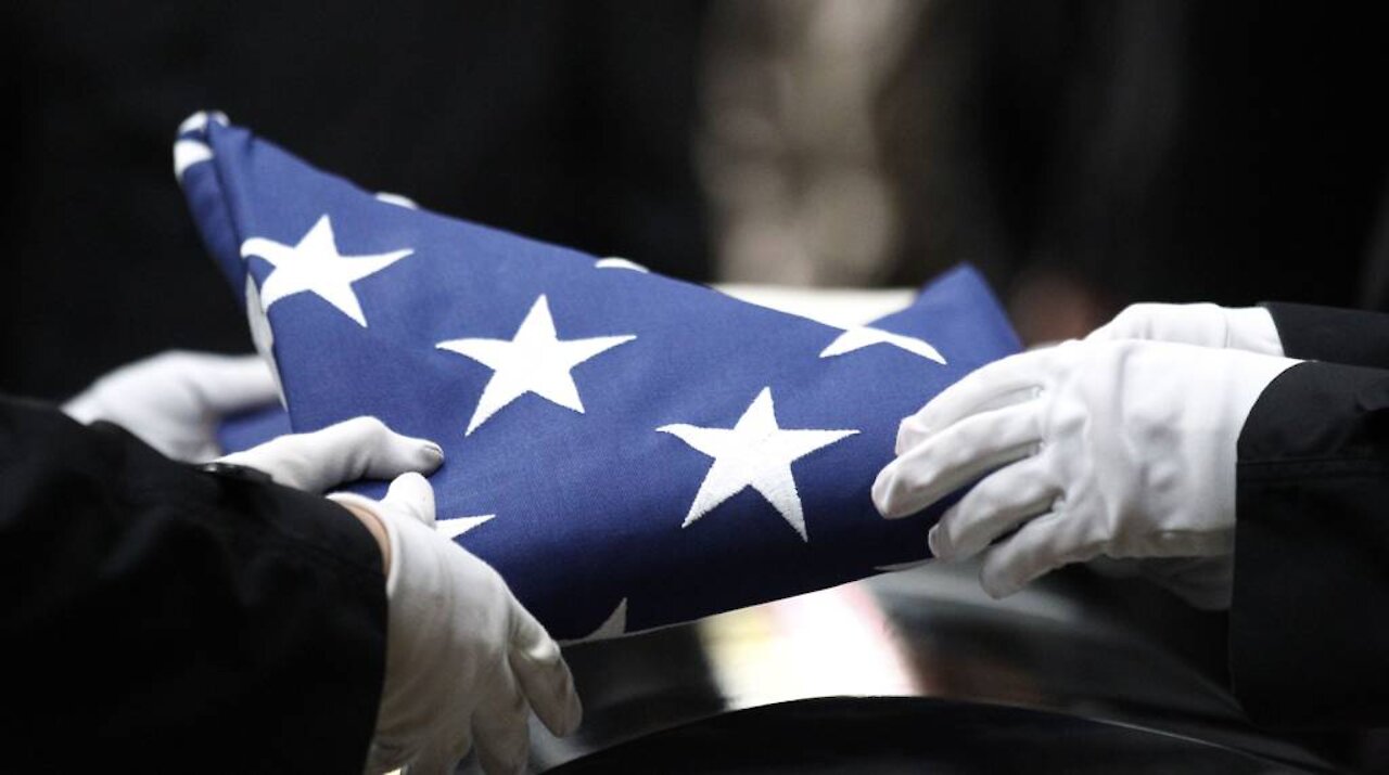 Navy identifies Nevada sailor who died of COVID-19 complications