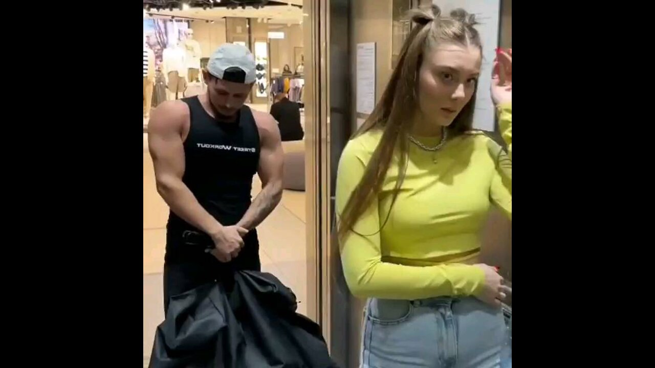 Prank video funny reaction 😉 | she is confused ðŸ¤