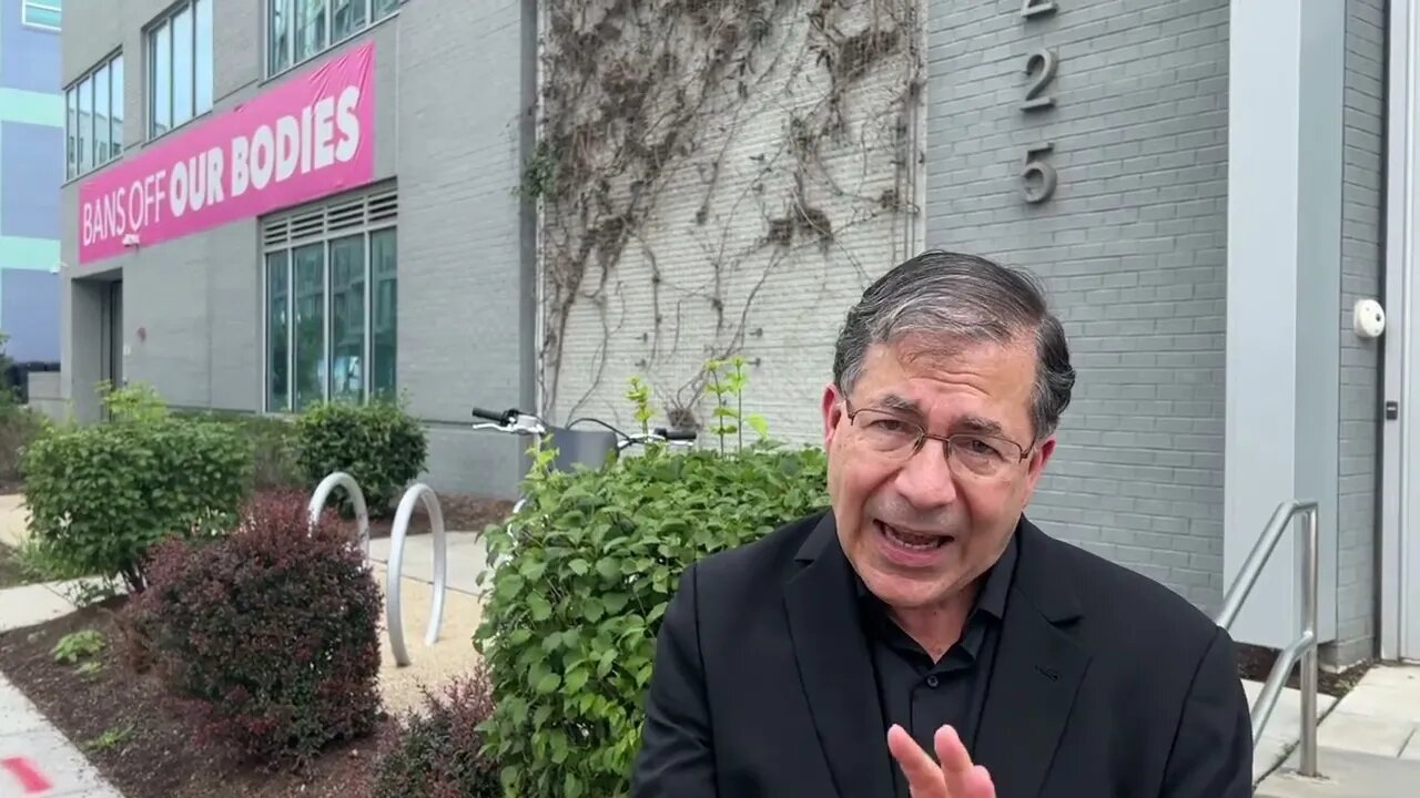 I was LIVE the Planned Parenthood in Washington DC to bring you This Message!