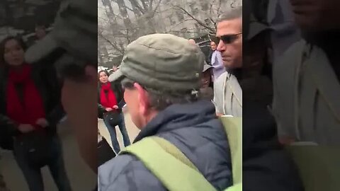 CBS NewYork thretening to kll protester