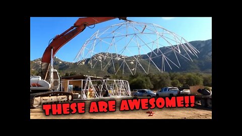 Building An Awesome Dome House Part 1. Super Rad How Fast They Go Together!