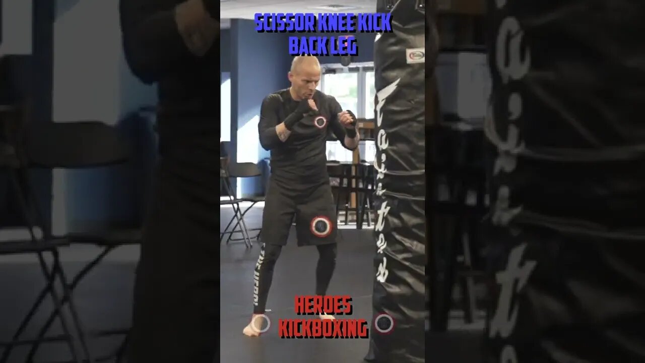 Heroes Training Center | Kickboxing & MMA - Scissor Knee Kick - Back | #Shorts