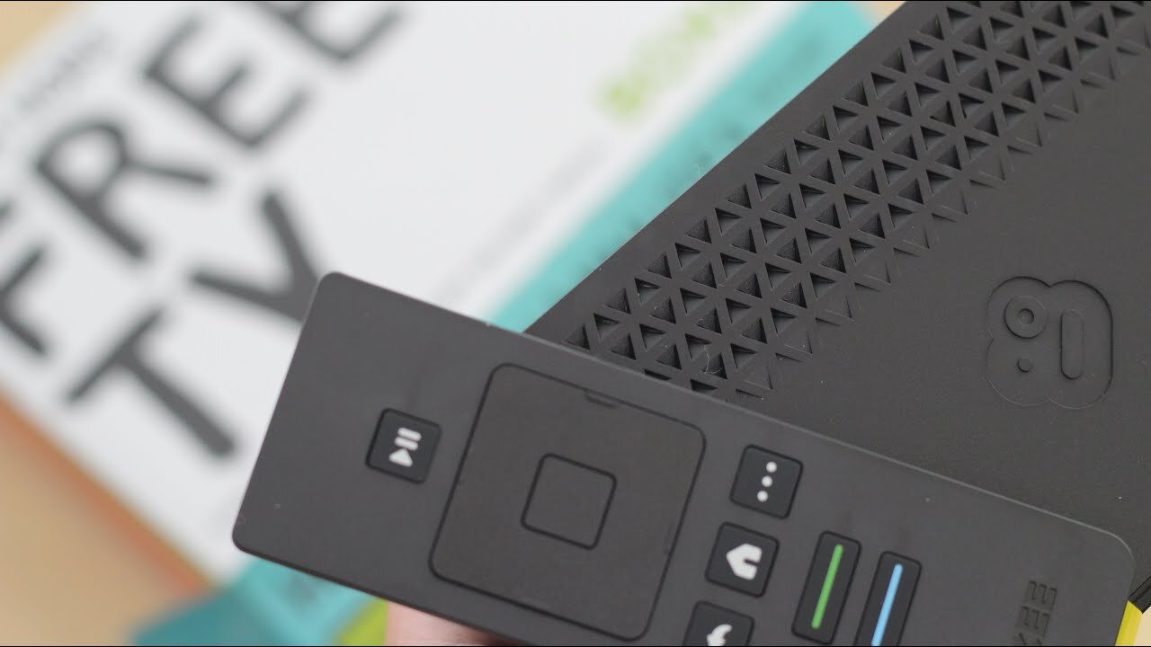 Boxee TV Unboxing and Hands On