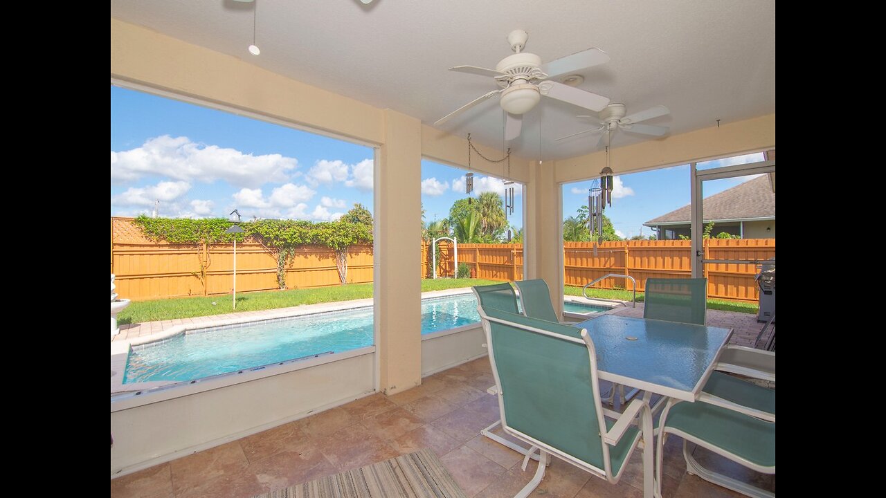 837 SW Hamberland Avenue, Port Saint Lucie, FL 34953