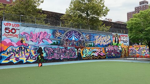 Graffiti Hall of Fame (Spanish Harlem)