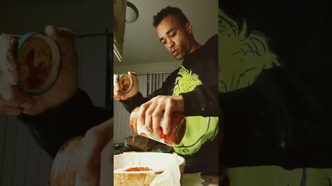 Billy John, baking a gluten free #pizza in #pyrex part 2 out of 2023