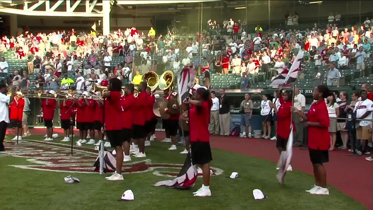 Students, alumni heartbroken after beloved Shaw High School band director resigns