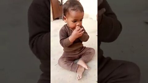 cute baby little baby 18, 2022