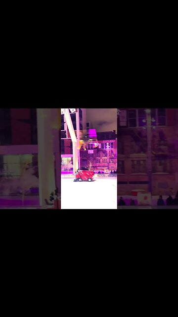 Montréal mesmerizing outdoor ice skating