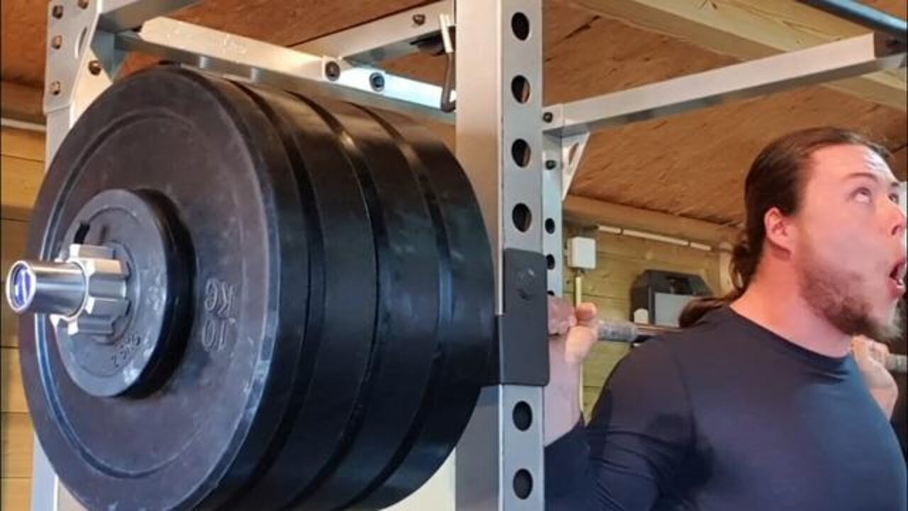 165 KGS X 4 Squat. WOW. I am TIRED.