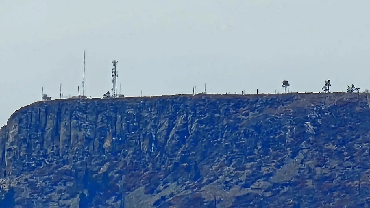 UFOs Fly Into this Mesa During The Daytime